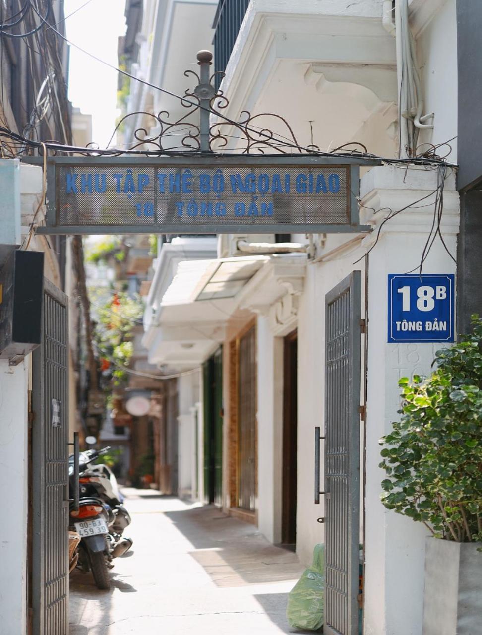 Rainbow Homestay - No 8 Alley 18B Tong Dan Hanoi Esterno foto