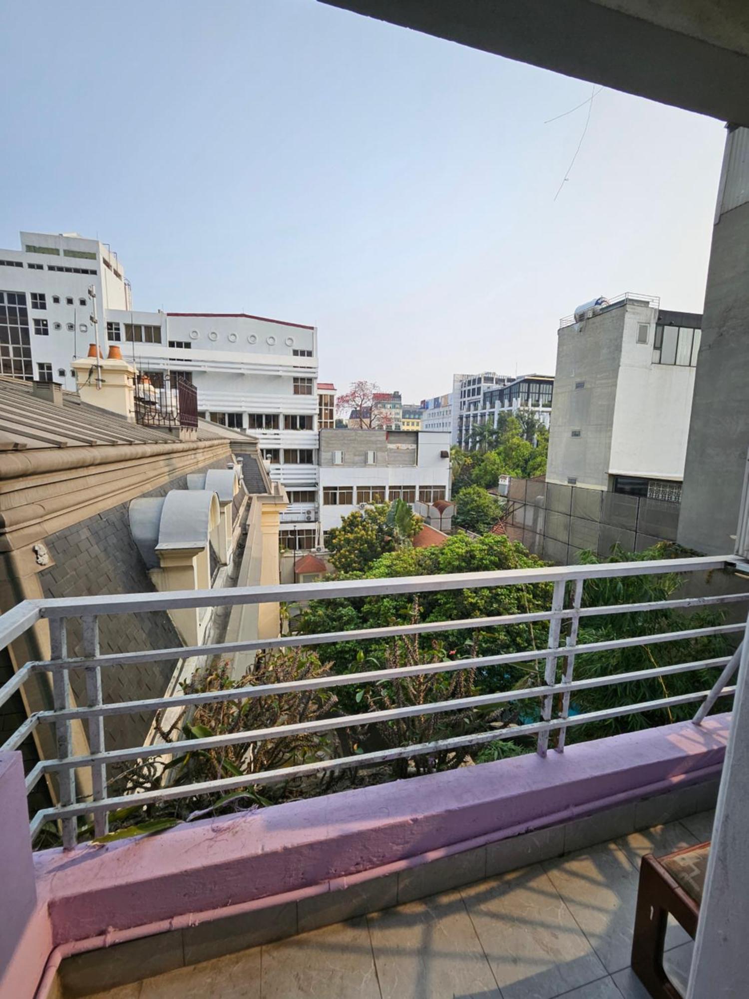 Rainbow Homestay - No 8 Alley 18B Tong Dan Hanoi Esterno foto